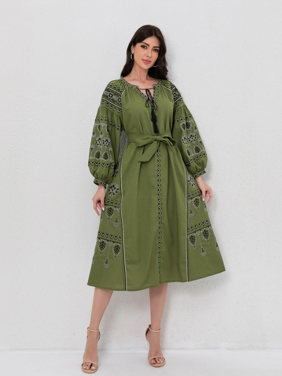Bohemian Vintage Floral Embroidery Maxi Dress