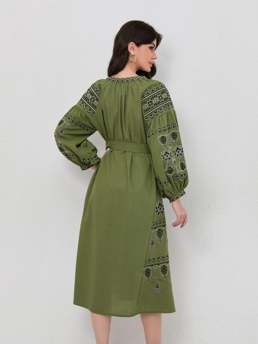 Bohemian Vintage Floral Embroidery Maxi Dress