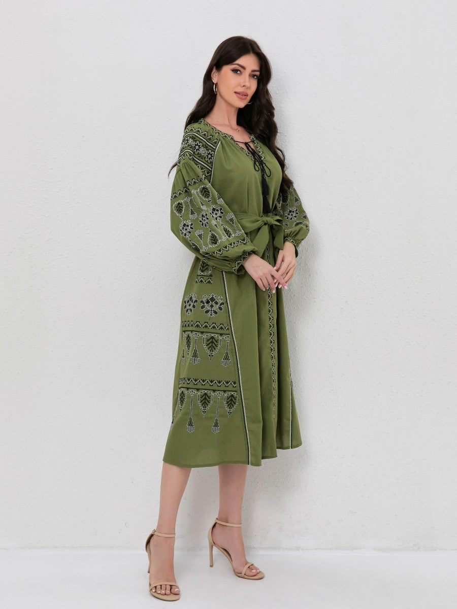 Bohemian Vintage Floral Embroidery Maxi Dress