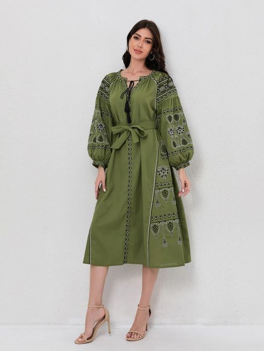 Bohemian Vintage Floral Embroidery Maxi Dress